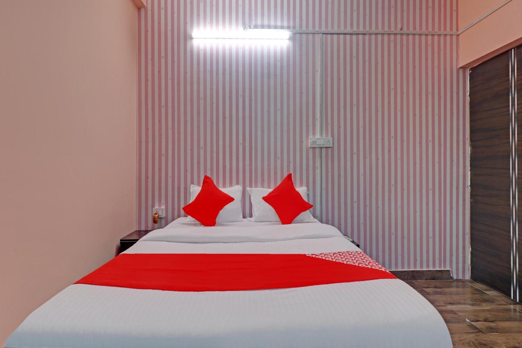 Hotel O Ki & Kaa Dānāpur Kültér fotó